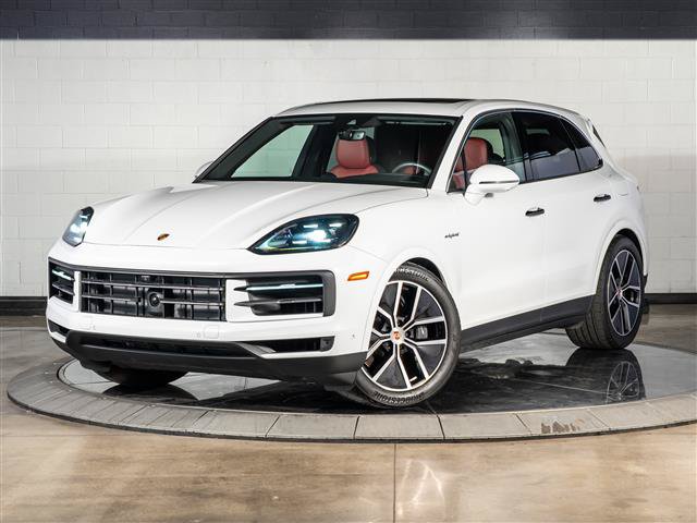 Certified 2026 Porsche Cayenne Coupe AWD/4WD image 1