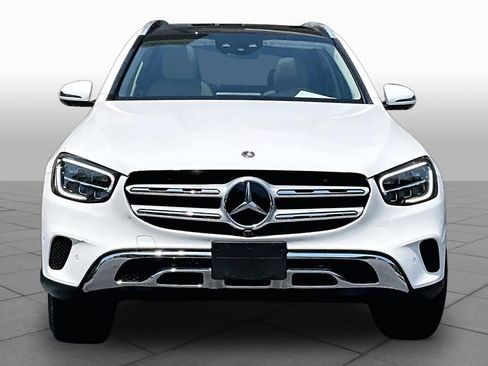 Certified 2022 Mercedes-Benz GLC 300 4MATIC w/ Driver Assistance Package image 4