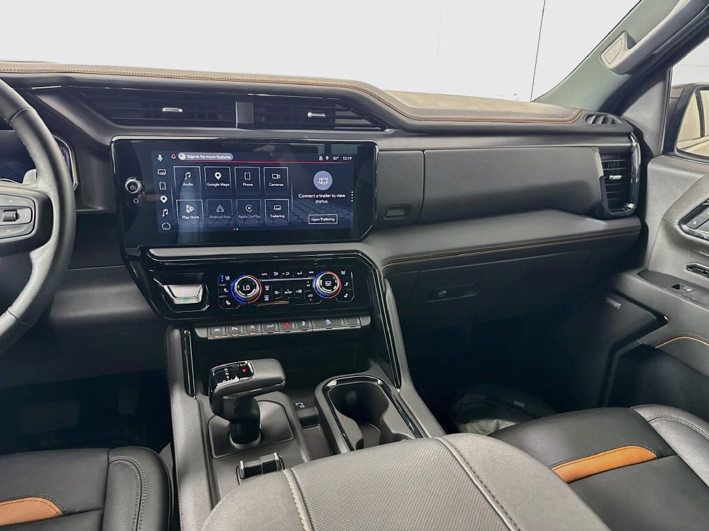 Used 2025 GMC Sierra 1500 AT4 w/ AT4 Premium Package AWD/4WD image 30