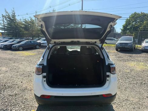 Used 2021 Jeep Compass Limited w/ Sun and Sound Group AWD/4WD image 30