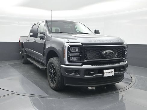 New 2026 Ford F250 XLT w/ XLT Premium Package AWD/4WD image 8