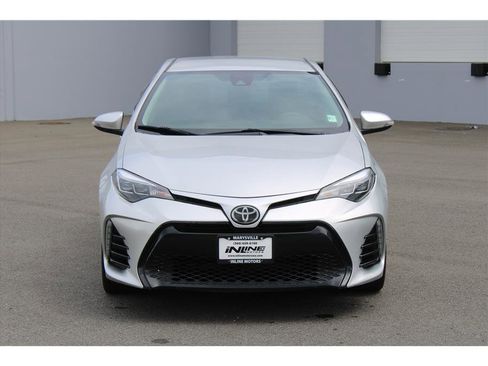 Used 2018 Toyota Corolla SE FWD image 5