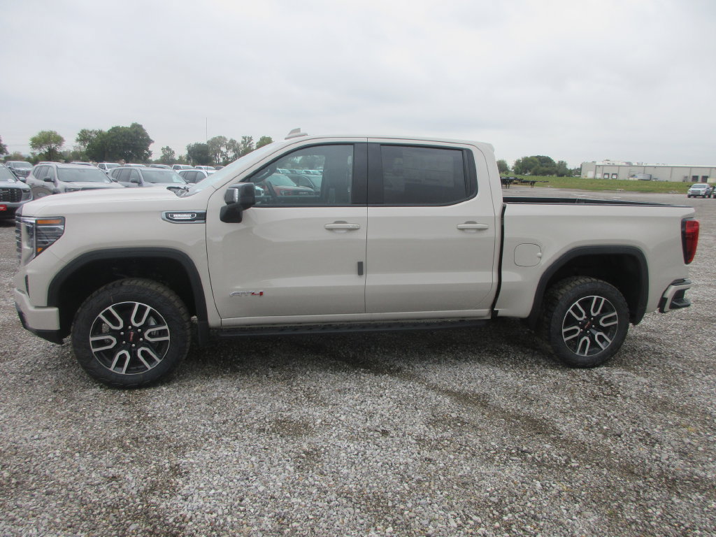 New 2026 GMC Sierra 1500 AT4 w/ AT4 Premium Package AWD/4WD image 9