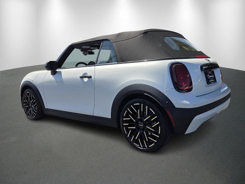 Used 2025 MINI Cooper S image 5