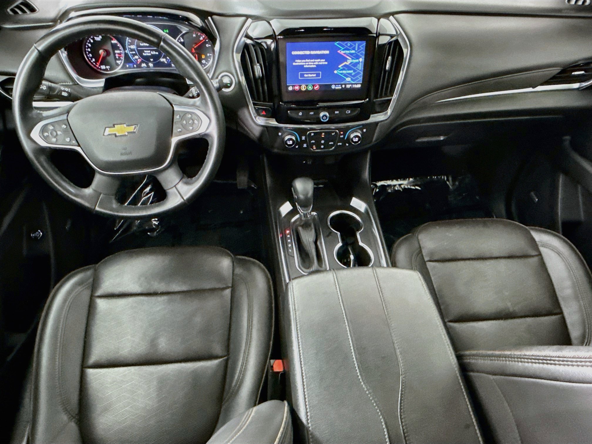 Used 2023 Chevrolet Traverse High Country FWD image 26