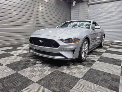 Used 2021 Ford Mustang GT Premium w/ Equipment Group 401A RWD image 38