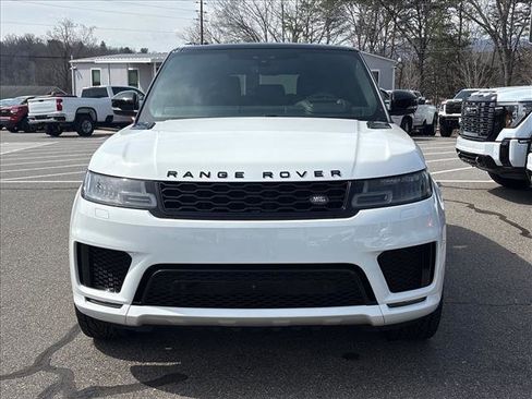 Used 2019 Land Rover Range Rover Sport HST image 3