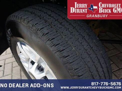 Used 2025 Chevrolet Silverado 2500 LT w/ Convenience Package AWD/4WD image 8