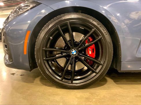 Used 2023 BMW 430i Convertible w/ M Sport Package image 5