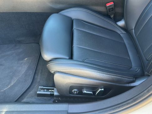 Certified 2024 BMW 330i Base w/ Convenience Package image 15