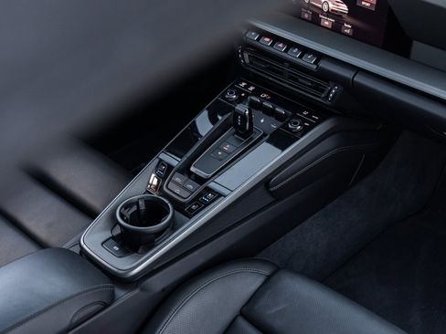 Certified 2020 Porsche 911 Carrera S image 34