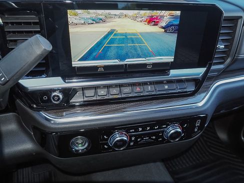 Certified 2023 GMC Sierra 1500 Elevation image 15