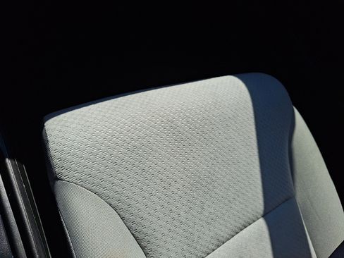 Used 2016 Honda CR-V LX image 26
