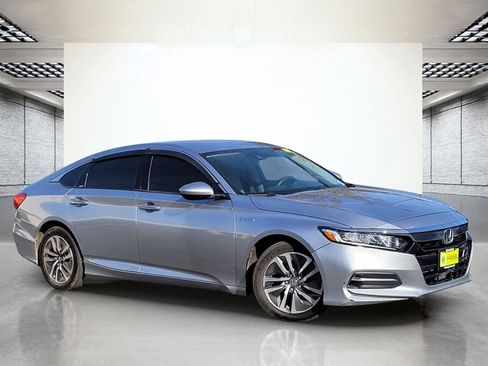 Used 2019 Honda Accord Hybrid image 2
