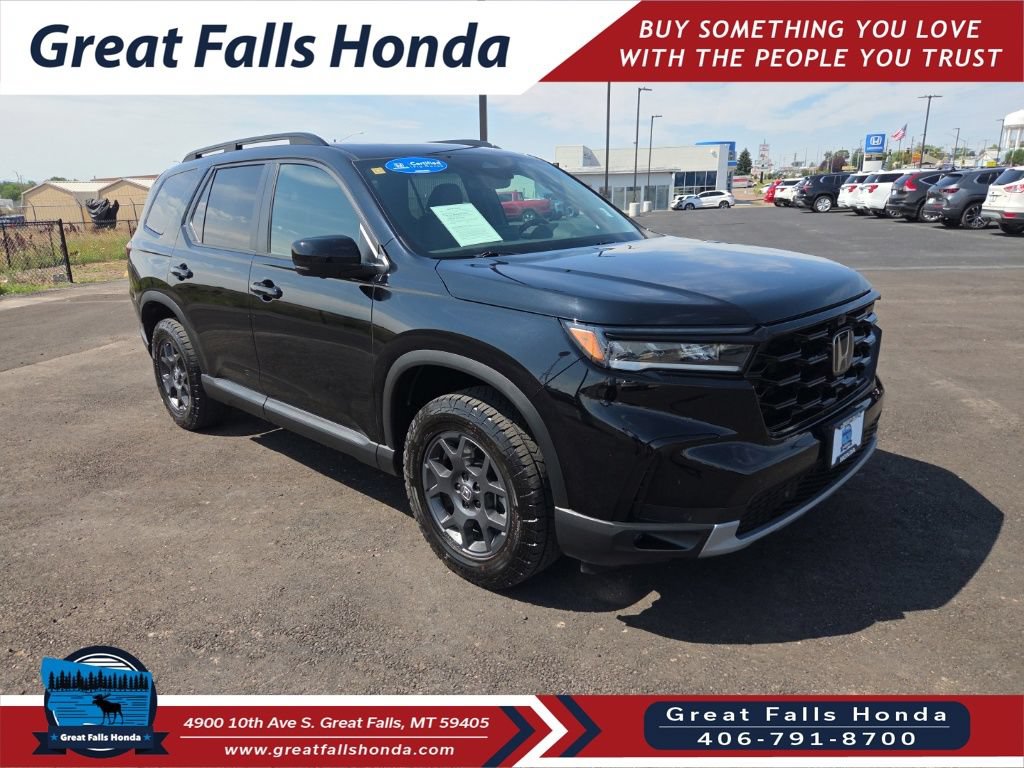 Certified 2025 Honda Pilot TrailSport image 1