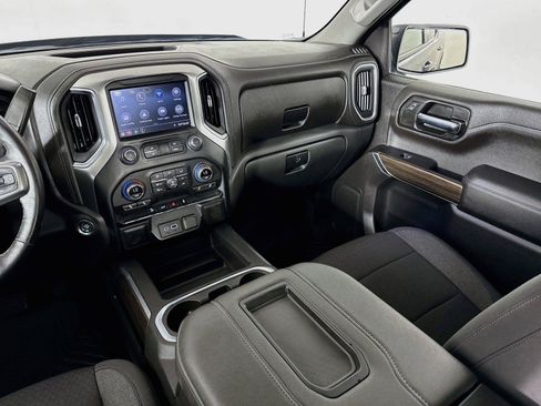Used 2021 Chevrolet Silverado 1500 LT Trail Boss AWD/4WD image 23