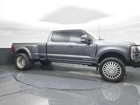 Certified 2023 Ford F350 Lariat w/ Lariat Ultimate Package AWD/4WD image 11