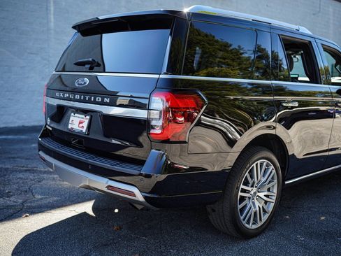 Used 2023 Ford Expedition Platinum image 15
