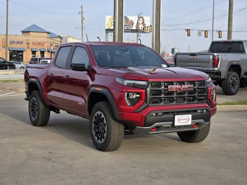 New 2026 GMC Canyon AT4 image 3
