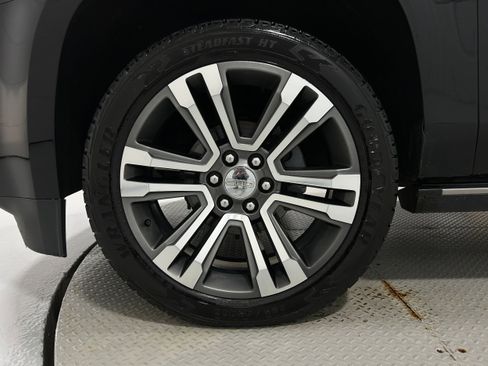 Used 2019 GMC Yukon Denali w/ Denali Ultimate Package image 41