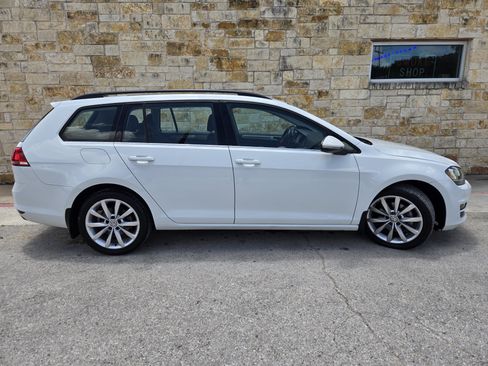 Used 2015 Volkswagen Golf SE w/ Lighting Package FWD image 18