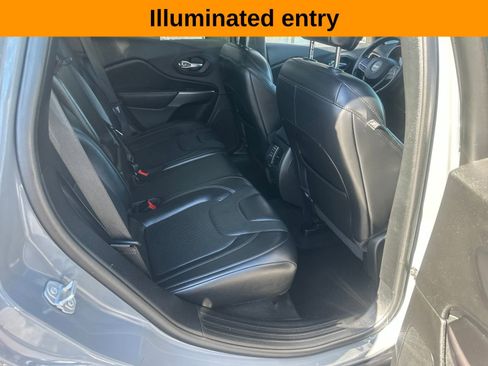 Used 2020 Jeep Cherokee Latitude Lux w/ Quick Order Package 26H Lux AWD/4WD image 11