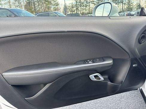 Used 2023 Dodge Challenger R/T Scat Pack image 13