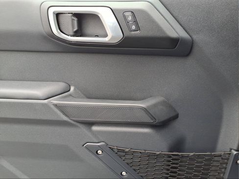 New 2025 Ford Bronco 4-Door w/ Sasquatch Package AWD/4WD image 11