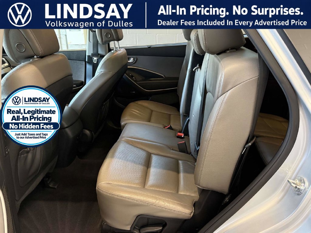Used 2016 Hyundai Santa Fe SE w/ Option Group 03 AWD/4WD image 14