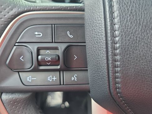 New 2026 Toyota 4Runner Limited AWD/4WD image 16