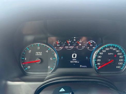 Used 2017 Chevrolet Tahoe LT RWD image 18