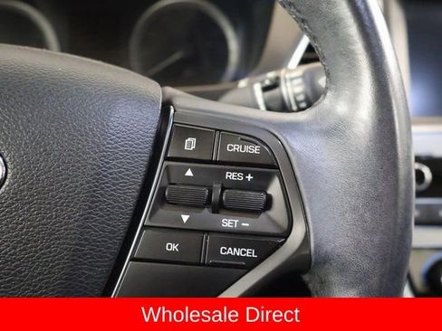 Used 2015 Hyundai Sonata Limited w/ Option Group 05 image 19