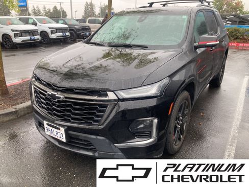 Used 2023 Chevrolet Traverse Premier w/ Redline Edition AWD/4WD image 1