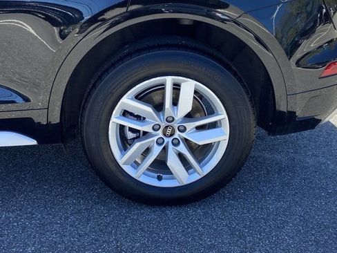 Certified 2023 Audi Q5 2.0T Premium w/ Convenience Package AWD/4WD image 12
