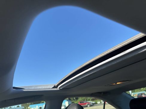 Used 2010 Lexus HS 250h image 13