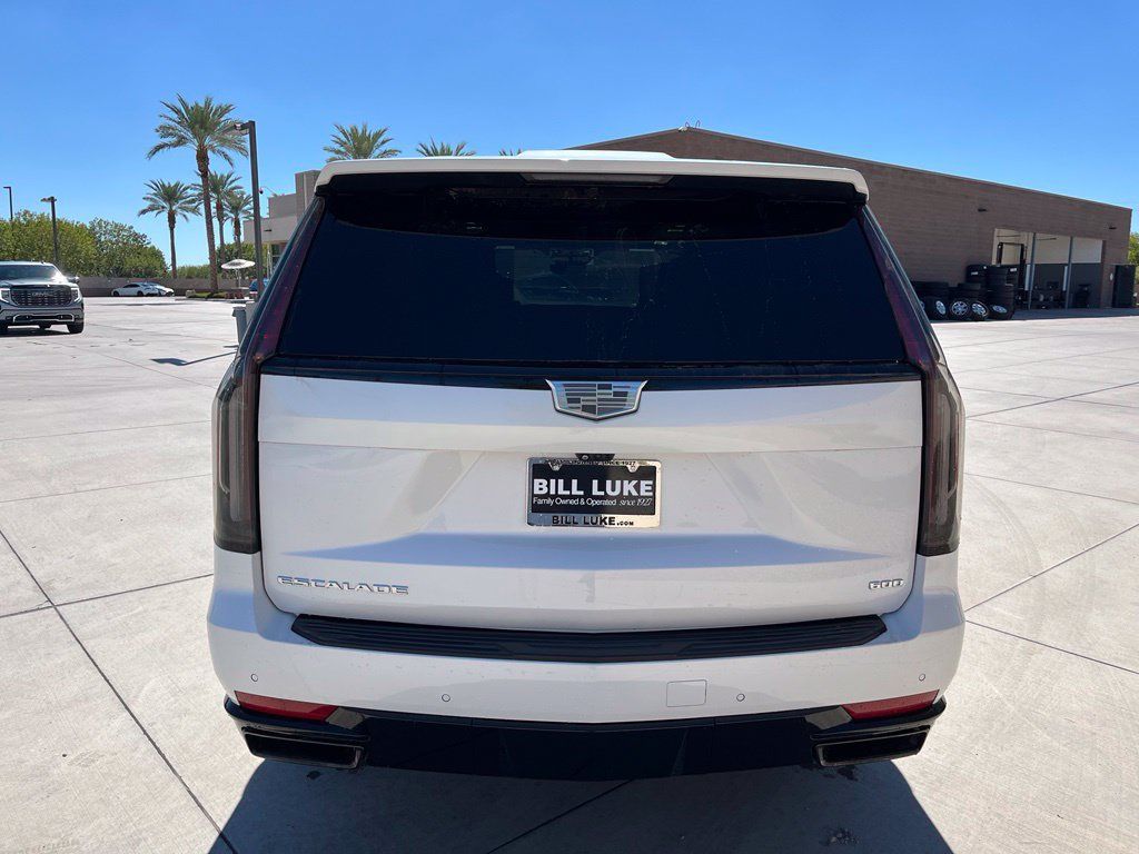 Used 2022 Cadillac Escalade Sport Platinum AWD/4WD image 7