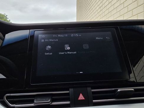 Used 2022 Kia Niro LX FWD image 49