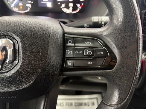 Used 2024 RAM ProMaster 2500 w/ Convenience Group image 22