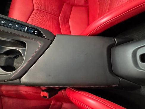 Used 2023 Chevrolet Corvette Stingray Premium Cpe w/ Z51 Performance Package RWD image 10