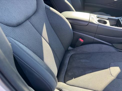 Certified 2023 Hyundai Santa Fe SEL image 18