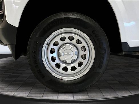 Used 2023 Chevrolet Colorado W/T image 30