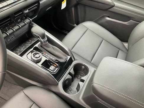 New 2025 GMC Canyon Elevation w/ Convenience Package image 11