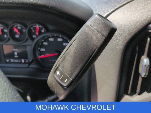 Used 2022 Chevrolet Silverado 1500 Custom Trail Boss w/ Midnight Edition AWD/4WD image 17