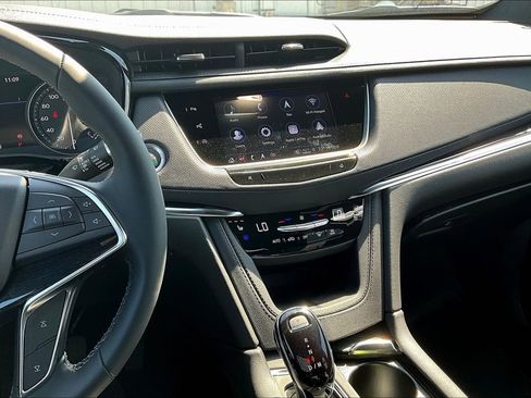 New 2025 Cadillac XT5 Premium Luxury w/ Technology Package image 15