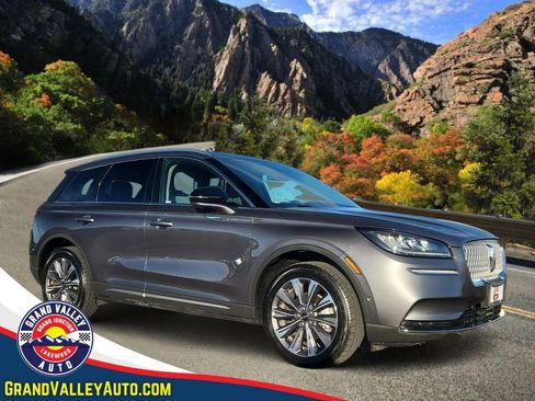 Used 2021 Lincoln Corsair Reserve w/ Equipment Group 201A image 1