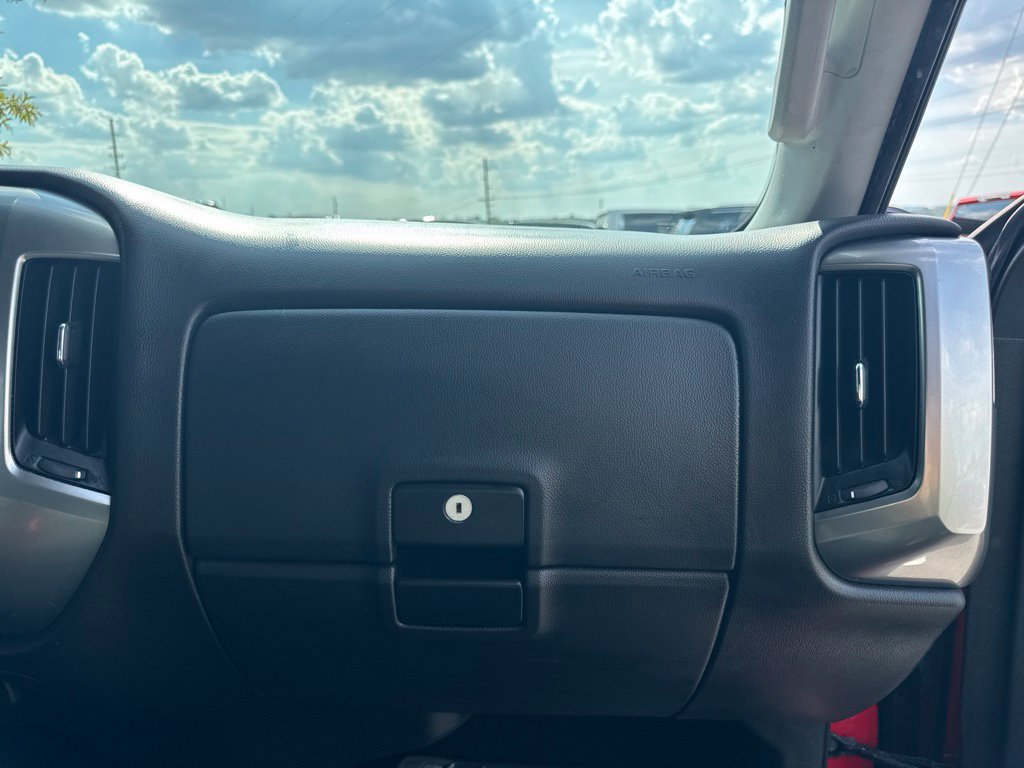 Used 2018 Chevrolet Silverado 1500 LT AWD/4WD image 20