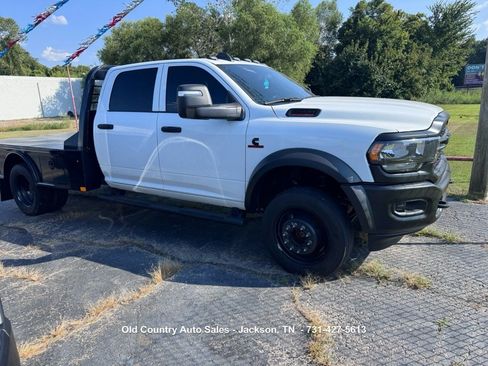 Used 2024 RAM 5500 Tradesman w/ Max Tow Package AWD/4WD image 3
