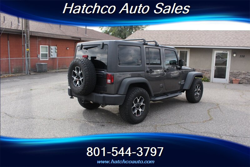 Used 2017 Jeep Wrangler Unlimited Sport w/ Connectivity Group AWD/4WD image 5
