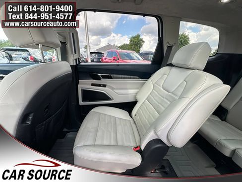 Used 2024 Kia Telluride SX Prestige AWD/4WD image 24