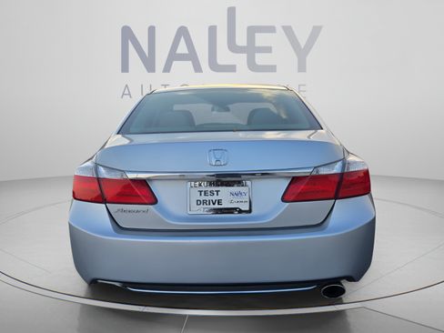 Used 2013 Honda Accord LX image 4